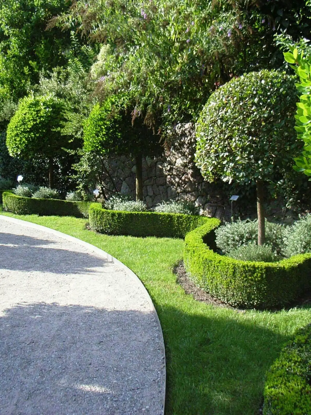 Custom landscape design plan for Oakland County home